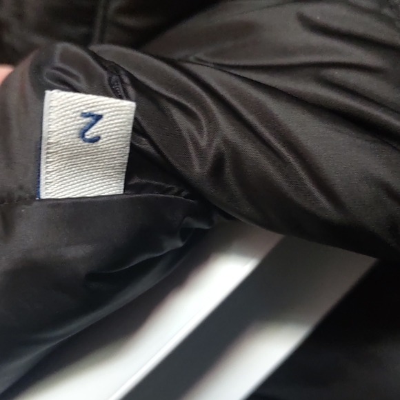 MONCLER Atiu Jacket - Picture 8 of 8